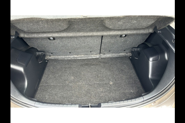 Toyota Yaris 1.5 Hybrid Aspiration climaat control