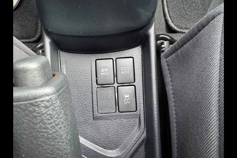 Toyota Yaris 1.5 Hybrid Aspiration climaat control