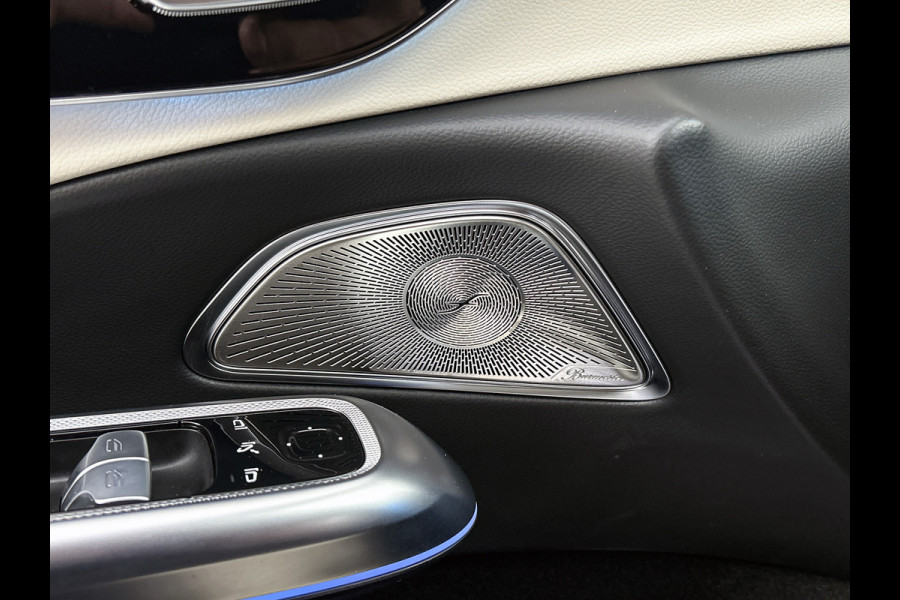 Mercedes-Benz E-Klasse 300 e AMG Plug-In Hybride AMG Line | Night Pakket | Panorama Schuif-Kanteldak | MBUX Superscreen | Burmester®  | 20 Inch AMG Velgen. Inclusief 24 maanden MB Certified garantie voor Europa.