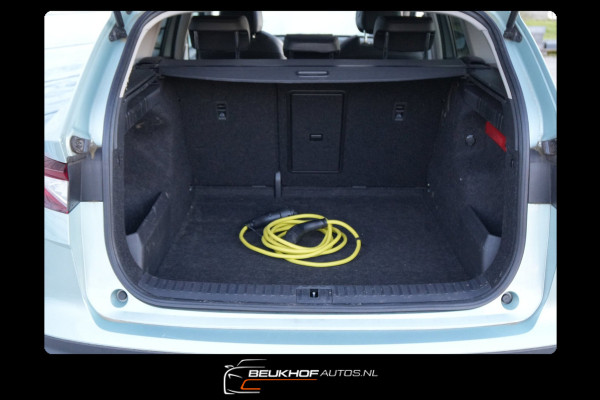 Škoda ENYAQ iV 60 Carplay Navi Pano Leer Camera Soh 93.5%