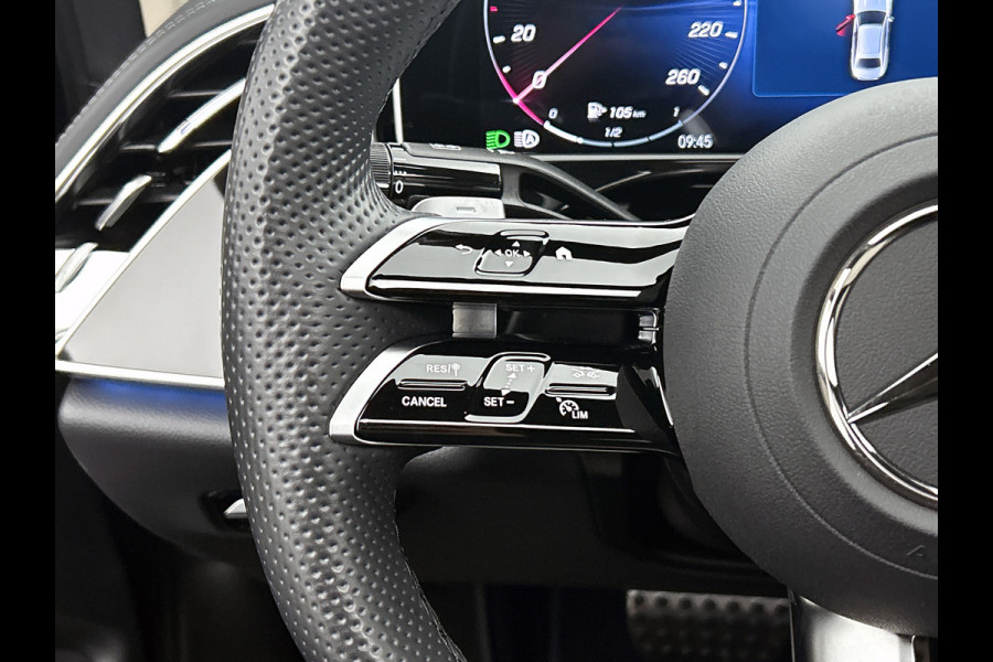 Mercedes-Benz E-Klasse 300 e AMG Plug-In Hybride AMG Line | Night Pakket | Panorama Schuif-Kanteldak | MBUX Superscreen | Burmester®  | 20 Inch AMG Velgen. Inclusief 24 maanden MB Certified garantie voor Europa.