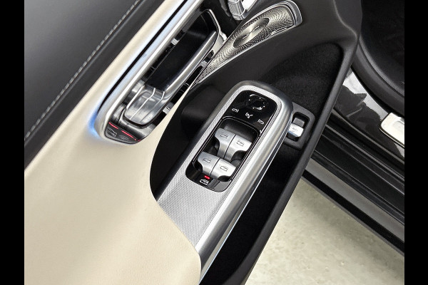 Mercedes-Benz E-Klasse 300 e AMG Plug-In Hybride AMG Line | Night Pakket | Panorama Schuif-Kanteldak | MBUX Superscreen | Burmester®  | 20 Inch AMG Velgen. Inclusief 24 maanden MB Certified garantie voor Europa.