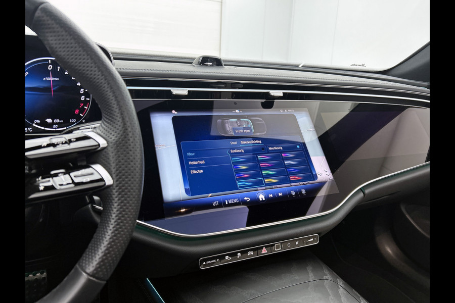Mercedes-Benz E-Klasse 300 e AMG Plug-In Hybride AMG Line | Night Pakket | Panorama Schuif-Kanteldak | MBUX Superscreen | Burmester®  | 20 Inch AMG Velgen. Inclusief 24 maanden MB Certified garantie voor Europa.