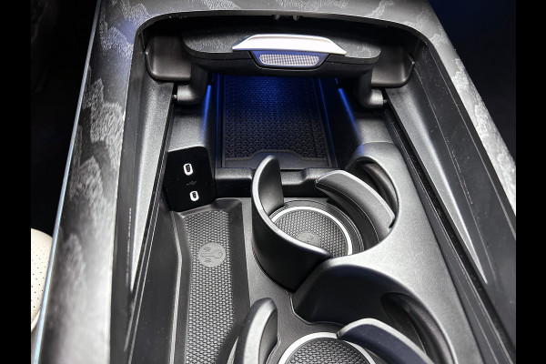 Mercedes-Benz E-Klasse 300 e AMG Plug-In Hybride AMG Line | Night Pakket | Panorama Schuif-Kanteldak | MBUX Superscreen | Burmester®  | 20 Inch AMG Velgen. Inclusief 24 maanden MB Certified garantie voor Europa.