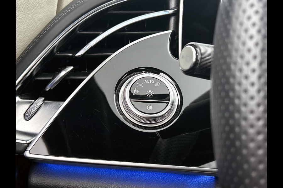 Mercedes-Benz E-Klasse 300 e AMG Plug-In Hybride AMG Line | Night Pakket | Panorama Schuif-Kanteldak | MBUX Superscreen | Burmester®  | 20 Inch AMG Velgen. Inclusief 24 maanden MB Certified garantie voor Europa.