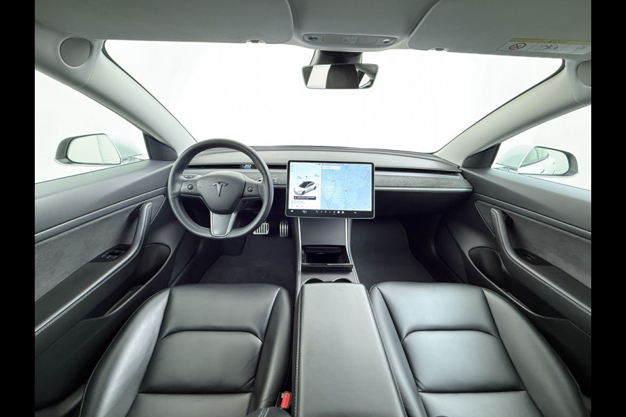 Tesla Model 3 RWD LFP-Accu SR plus Soh 91% 325PK Lmv 18" AutoPilot FSD Leder Panoramadak Adaptive-Cruise Camera's Elektr.-Stuur+Stoelen+Spiege Navi LED Comfortstoelen ACC DAB Voorverwarmen interieur via App Keyless One-Pedal-Drive Origineel Nederlandse auto tot 11kw laden thuis!
