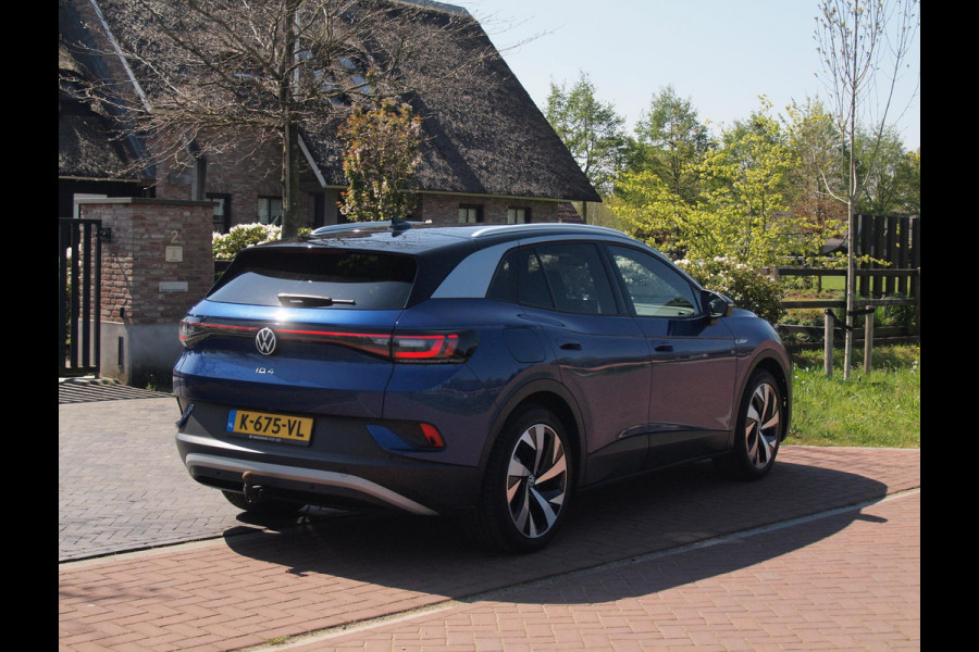 Volkswagen ID.4 First 77 kWh | Camera | Trekhaak | Sfeerverlichting | Apple Carplay | Cruise Control |