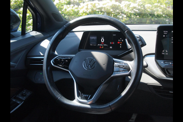 Volkswagen ID.4 First 77 kWh | Camera | Trekhaak | Sfeerverlichting | Apple Carplay | Cruise Control |