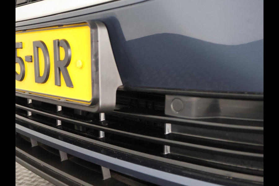 Polestar 2 Standard Range Single Motor 63kWh | Apple Carplay & AndroidAUTO | Camera | Parkeersensoren