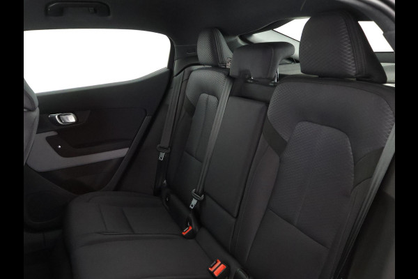 Polestar 2 Standard Range Single Motor 63kWh | Apple Carplay & AndroidAUTO | Camera | Parkeersensoren