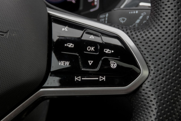 Volkswagen Tiguan 1.4 TSI eHybrid R-Line Business+ | PANORAMADAK | TREKHAAK | STOELVERWARMING | CAMERA