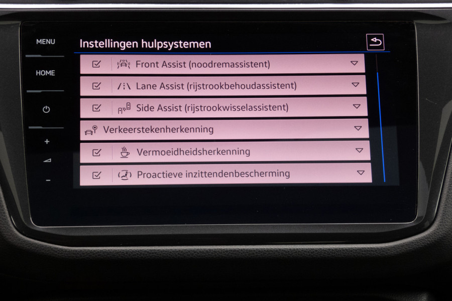 Volkswagen Tiguan 1.4 TSI eHybrid R-Line Business+ | PANORAMADAK | TREKHAAK | STOELVERWARMING | CAMERA