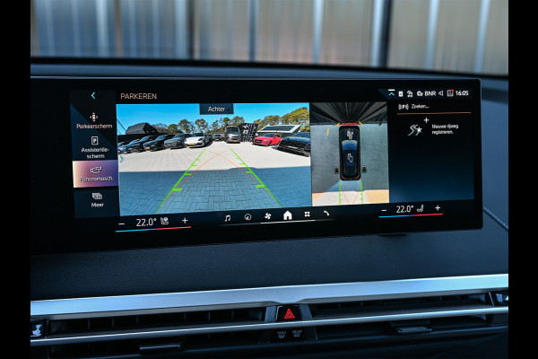 BMW iX xDrive45 101 kWh | NL-auto | Comfort access | Soft close | Iconic glow | Adaptive led | Sky lounge | Driving assistant prof. | Dab+ | Harman/kardon |