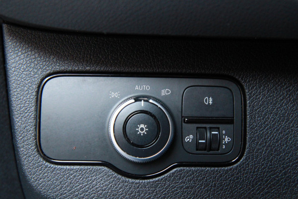 Mercedes-Benz Sprinter 314 2.2 CDI L3H2 143PK automaat / Multi stuur / Camera / 3 zits
