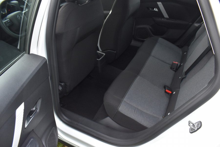 Citroën C4 1.2 Live Airco Cruisecontrol Carkit Btw auto Nieuwe-distriem en nieuwe remmen compleet