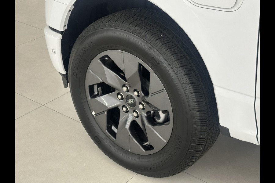 Ford USA F-150 LIGHTNING Lariat