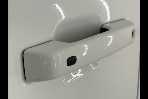 Ford USA F-150 LIGHTNING Lariat