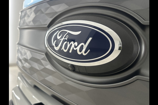 Ford USA F-150 LIGHTNING Lariat