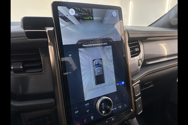 Ford USA F-150 LIGHTNING Lariat