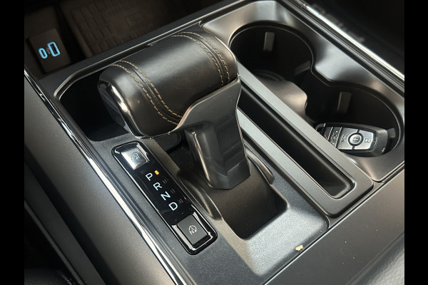 Ford USA F-150 LIGHTNING Lariat