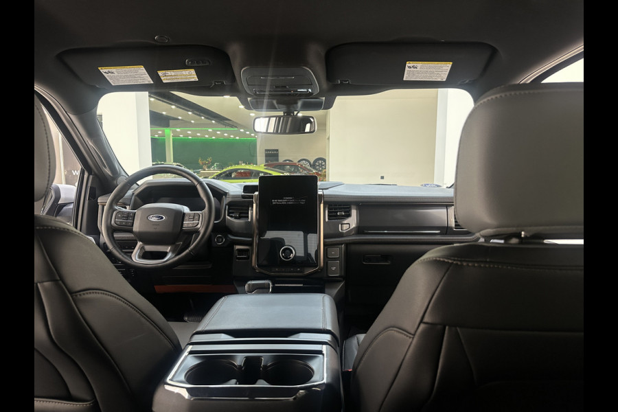 Ford USA F-150 LIGHTNING Lariat