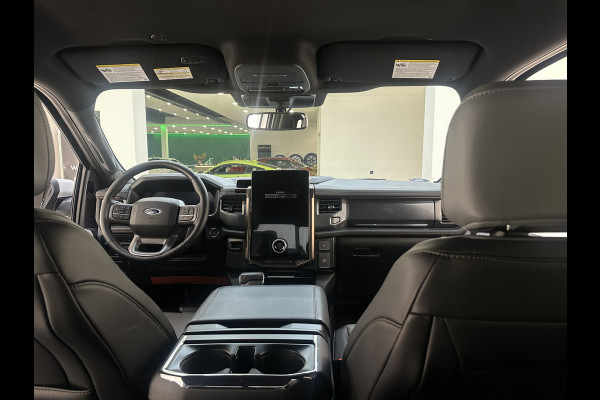 Ford USA F-150 LIGHTNING Lariat