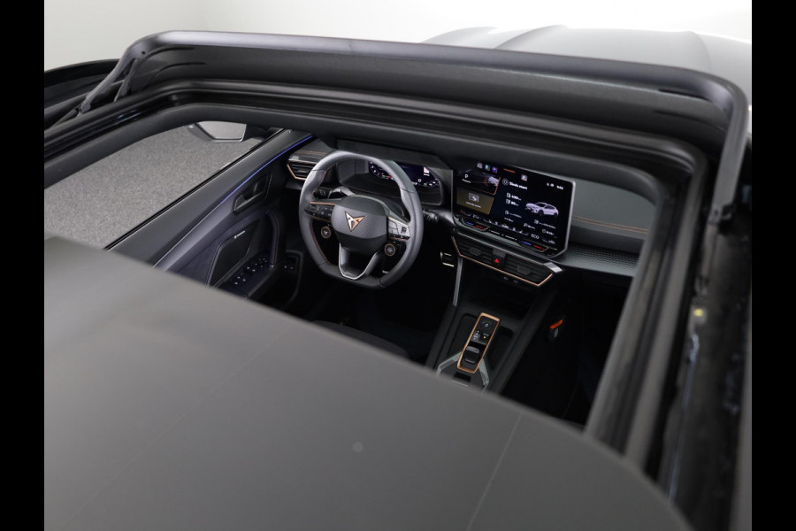 CUPRA Formentor 1.5 TSI e-Hybrid VZ Performance 272PK | 19 Inch | Panoramadak | DCC | ACC | Elektrisch verstelbare voorstoel | Keyless Entry | Achteruitrijcamera |