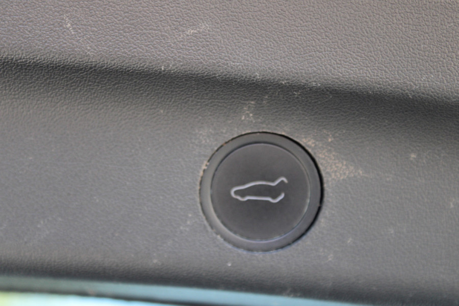 Tesla Model Y PERFORMANCE AWD 75 kWh SOh 92,4% PANO LEER AUTOPILOT 87000KM!!!