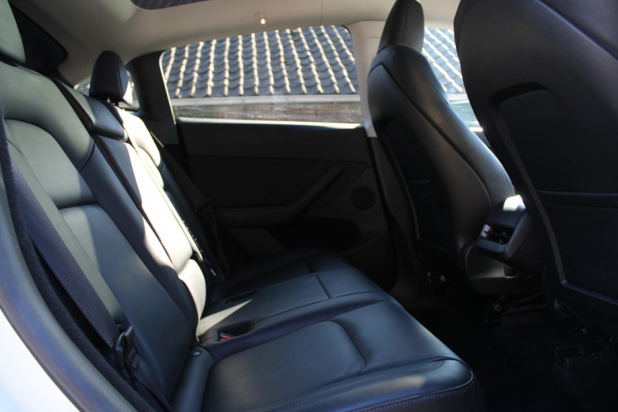 Tesla Model Y PERFORMANCE AWD 75 kWh SOh 92,4% PANO LEER AUTOPILOT 87000KM!!!