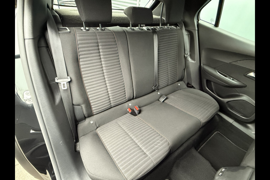 Peugeot e-2008 BWJ 2022 | 136PK EV Active SOH90% Pack 50 kWh | CLIMA | CAMERA | CARPLAY | NAVI | CRUISE | LMV |