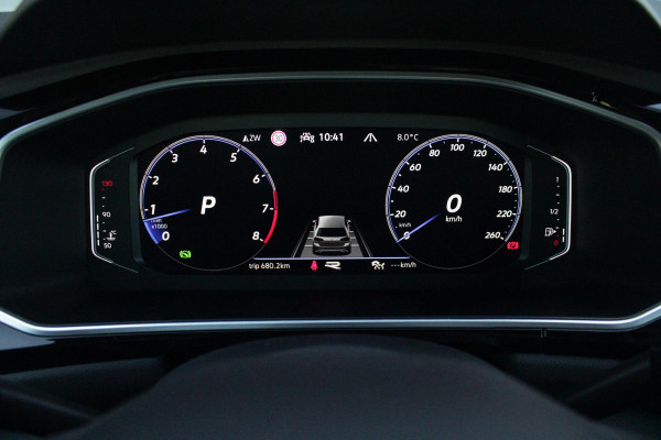 Volkswagen T-Roc Cabrio 1.5 TSI 150PK AUTOMAAT R-LINE BLACK STYLE | AFNEEMBARE TREKHAAK | ACHTERUITRIJCAMERA | NAVIGATIE  | IQ LIGHT MATRIX KOPLAMPEN | DAB+ RADIO | DRAADLOOS APPLE CARPLAY/ANDROID AUTO | ADAPTIVE CRUISE CONTROL | STOEL/STUUR VERWARMING | 18" LICHTMETALEN VELGEN BLACK | PARKEERSENSOREN VOOR + ACHTER | VIRTUAL COCKPIT | DODEHOEK DETECTIE | R-LINE BEKLEDING | DAB+ RADIO |
