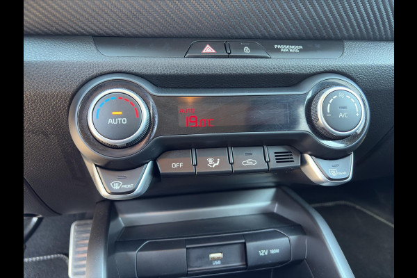 Kia Stonic 1.0 T-GDi MHEV GT-Line Automaat Cruise | Start/Stop | Half-leder | Stoel- en Stuurverwarming | LED | Camera | LMV |