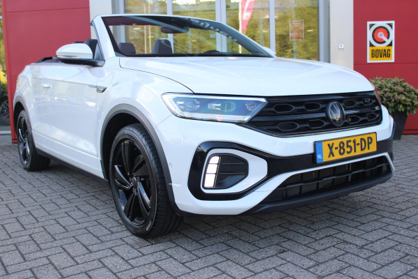 Volkswagen T-Roc Cabrio 1.5 TSI 150PK AUTOMAAT R-LINE BLACK STYLE | AFNEEMBARE TREKHAAK | ACHTERUITRIJCAMERA | NAVIGATIE  | IQ LIGHT MATRIX KOPLAMPEN | DAB+ RADIO | DRAADLOOS APPLE CARPLAY/ANDROID AUTO | ADAPTIVE CRUISE CONTROL | STOEL/STUUR VERWARMING | 18" LICHTMETALEN VELGEN BLACK | PARKEERSENSOREN VOOR + ACHTER | VIRTUAL COCKPIT | DODEHOEK DETECTIE | R-LINE BEKLEDING | DAB+ RADIO |