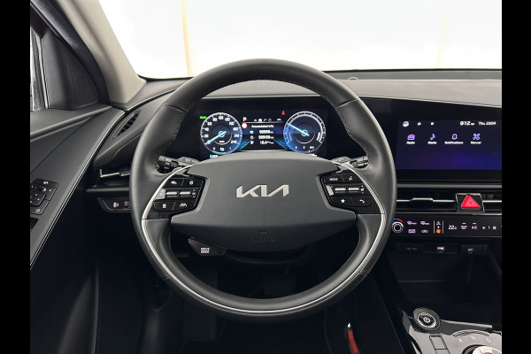 Kia Niro EV DynamicLine 64.8 kWh [ 3-Fase ] {SOH-100%} (INCL.BTW) *LEATHER-FABRIC | ADAPTIVE-CRUISE | DIGI-COCKPIT | KEYLESS | CAMERA | DAB | COMFORT-SEATS | SHIFT-PADDLES | ECC | PDC | 17''ALU*