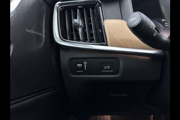Volvo V90 2.0 D4 Momentum Pro (INCL-BTW) Aut. *PANO | LEATHER | HEAD-UP | FULL-LED | MEMORY-PACK | HEATED-SPORTSEATS | BLINDSPOT | CAMERA | KEYLESS | DIGI-COCKPIT | PRIVACY-GLASS | NAVI-FULLMAP | ECC | LANE-ASSIST | 17"AL