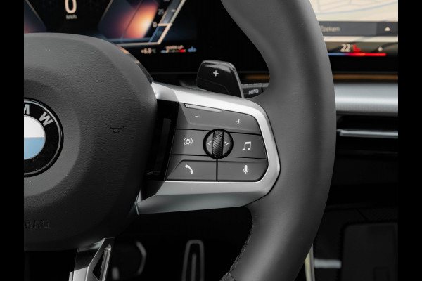 BMW X1 sDrive18i M-Sport - Pano - Memoryzetel - Trekhaak - Harman Kardon