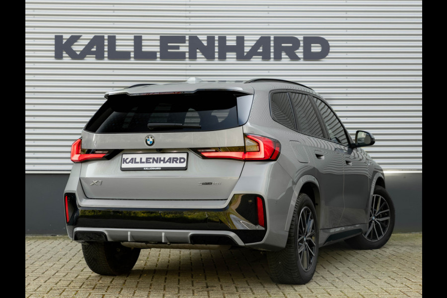 BMW X1 sDrive18i M-Sport - Pano - Memoryzetel - Trekhaak - Harman Kardon
