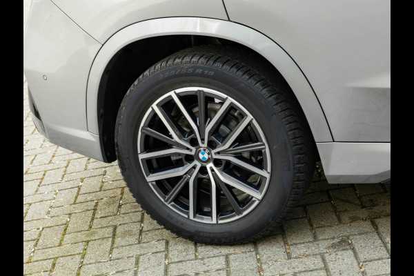 BMW X1 sDrive18i M-Sport - Pano - Memoryzetel - Trekhaak - Harman Kardon
