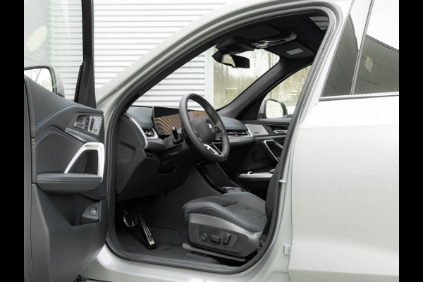 BMW X1 sDrive18i M-Sport - Pano - Memoryzetel - Trekhaak - Harman Kardon