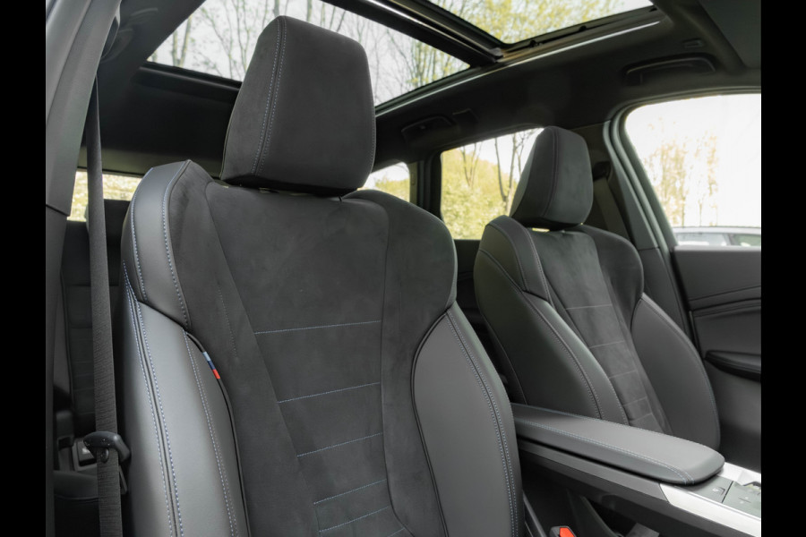 BMW X1 sDrive18i M-Sport - Pano - Memoryzetel - Trekhaak - Harman Kardon
