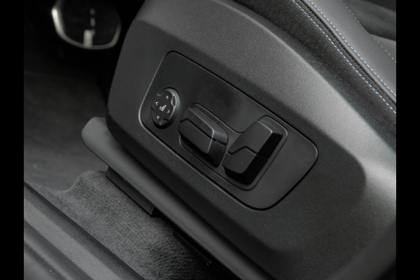 BMW X1 sDrive18i M-Sport - Pano - Memoryzetel - Trekhaak - Harman Kardon