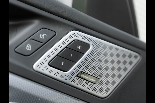 BMW X1 sDrive18i M-Sport - Pano - Memoryzetel - Trekhaak - Harman Kardon