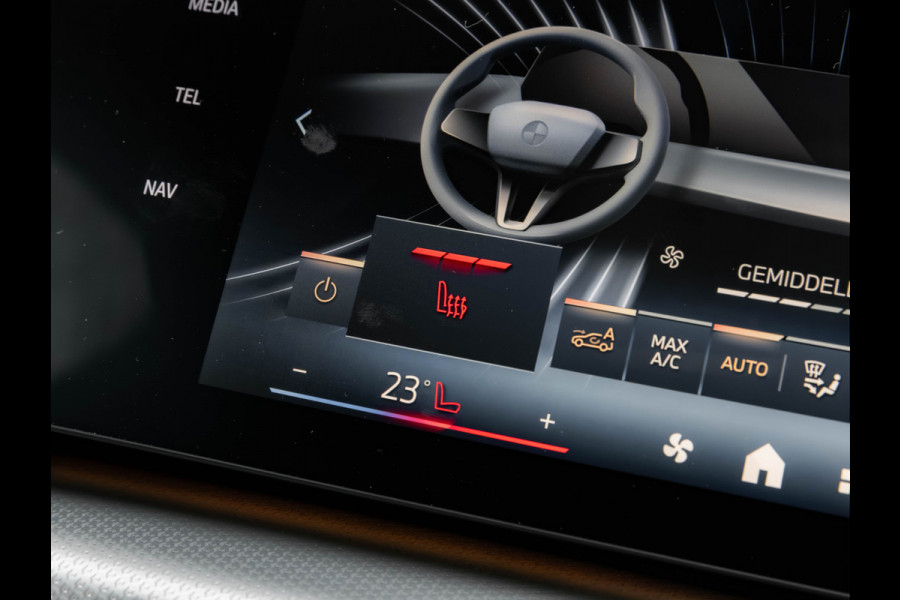 BMW X1 sDrive18i M-Sport - Pano - Memoryzetel - Trekhaak - Harman Kardon