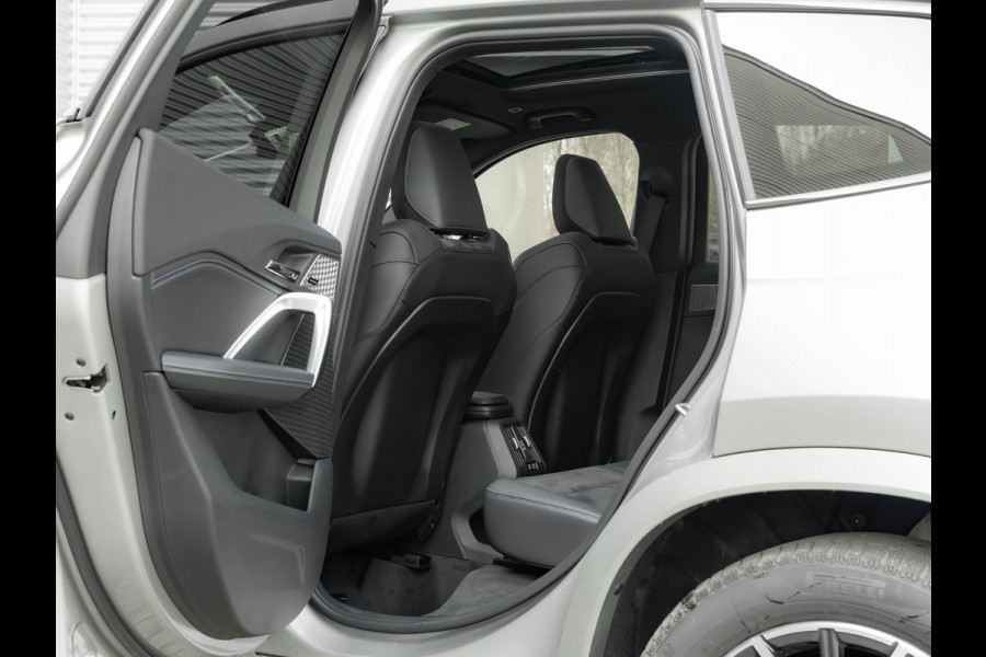 BMW X1 sDrive18i M-Sport - Pano - Memoryzetel - Trekhaak - Harman Kardon