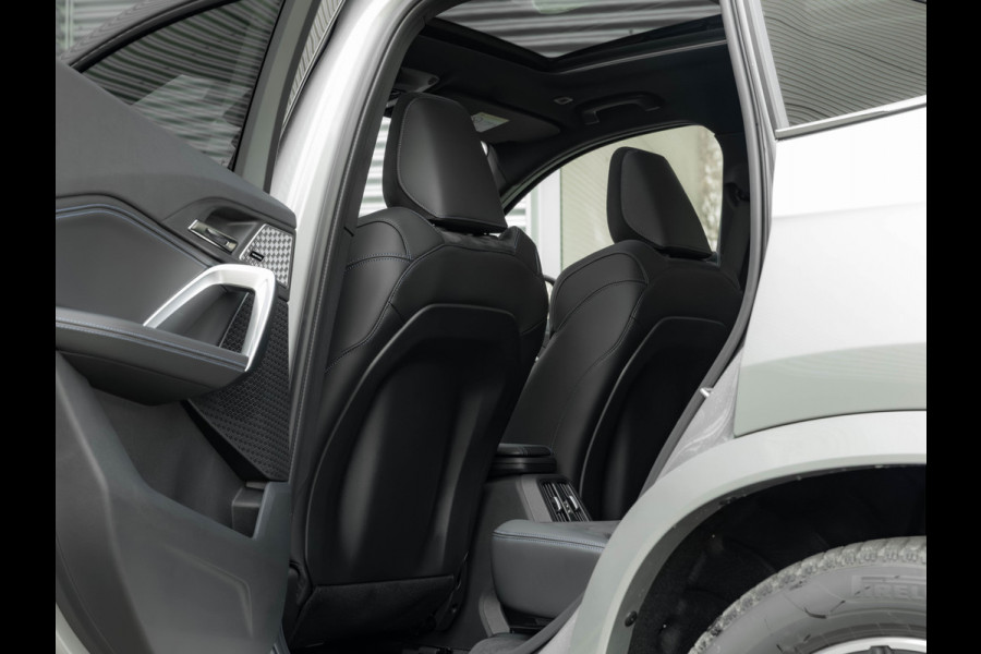 BMW X1 sDrive18i M-Sport - Pano - Memoryzetel - Trekhaak - Harman Kardon