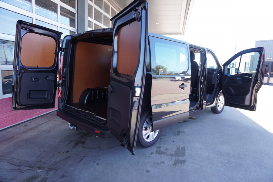 Renault Trafic 2.0 Blue dCi 130PK T29 L2H1 Advance Dubbelcabine nr.V159 | Airco | Cruise | Camera |Trekhaak | Apple CP| Betimmering | 17"LM Velgen