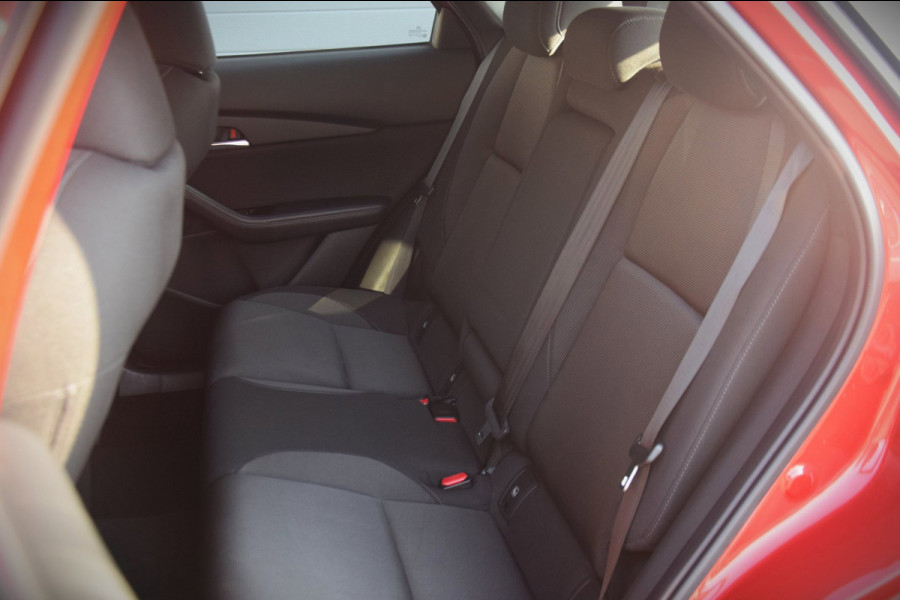 Mazda CX-30 2.0 e-SkyActiv-X M Hybrid Comfort APPLE CARPLAY/CAMERA/STOEL EN STUURVERWAMING