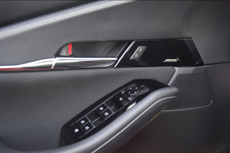 Mazda CX-30 2.0 e-SkyActiv-X M Hybrid Comfort APPLE CARPLAY/CAMERA/STOEL EN STUURVERWAMING