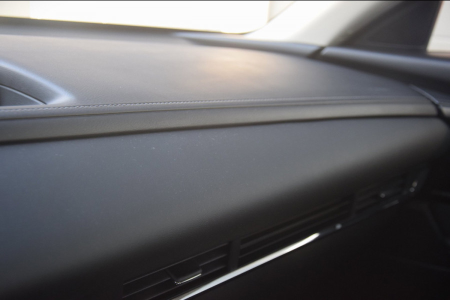 Mazda CX-30 2.0 e-SkyActiv-X M Hybrid Comfort APPLE CARPLAY/CAMERA/STOEL EN STUURVERWAMING