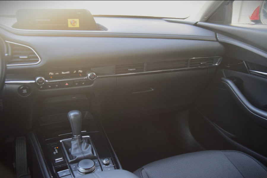 Mazda CX-30 2.0 e-SkyActiv-X M Hybrid Comfort APPLE CARPLAY/CAMERA/STOEL EN STUURVERWAMING